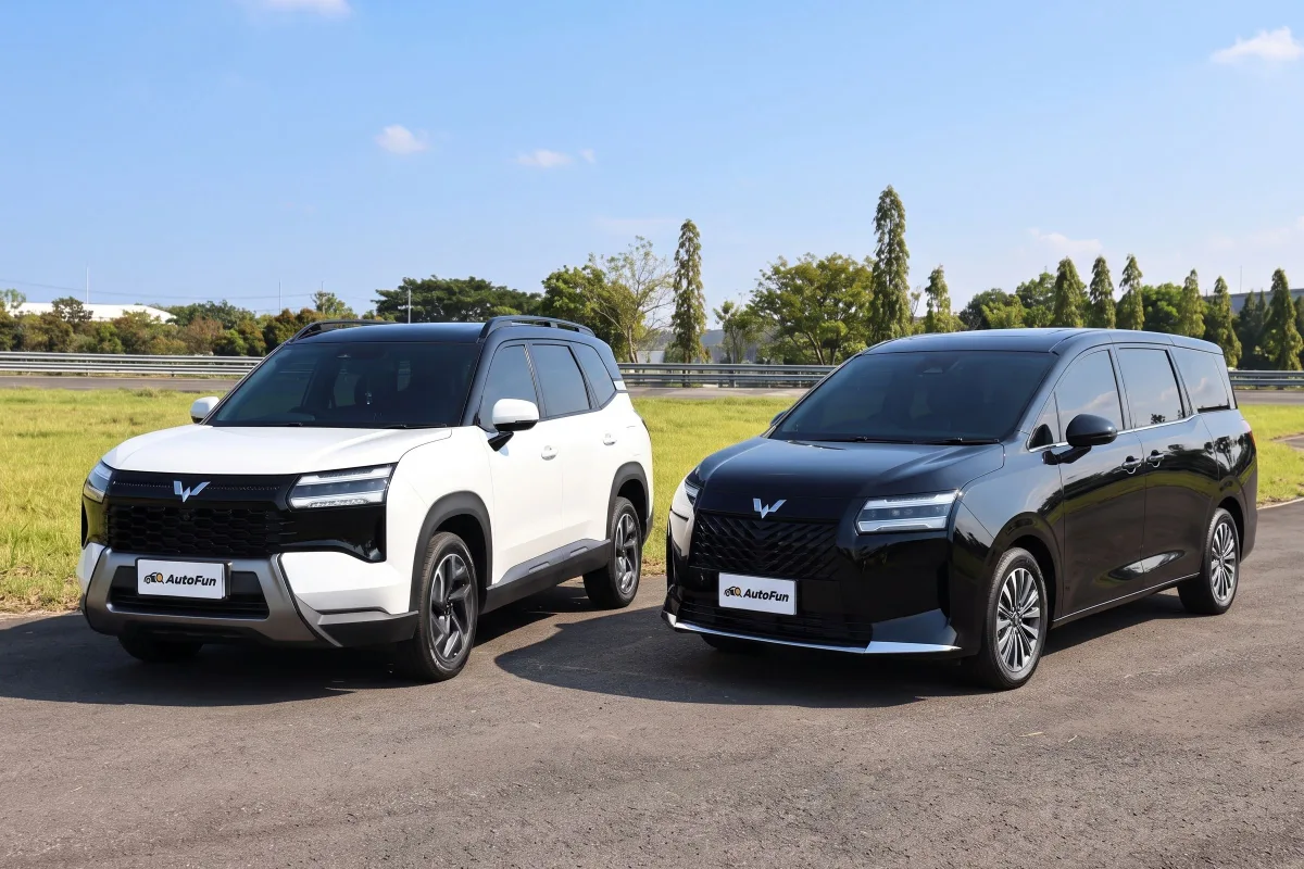Wuling Darion & Eksion PHEV Raih Penghargaan Mobil Keluarga 2026