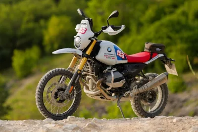 Gagah! BMW R 12 G/S GS Trophy 2026 Siap Libas Rumania