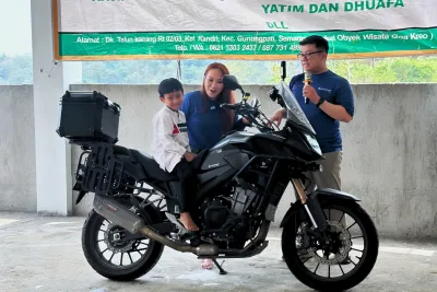 Aksi Social Bikers Honda: FIFGROUP Donasi ke Semarang