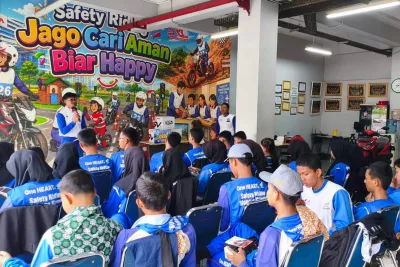 Guru dan Siswa Tangerang Lolos ke Bootcamp Safety Riding Nasional
