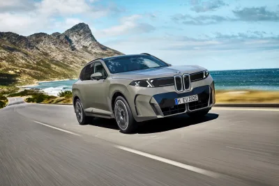 Generasi Terbaru BMW X5 Hadir Lebih Canggih dan Ramah Lingkungan