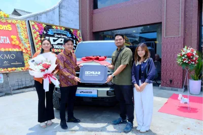 iCAR Resmikan Dealer Baru di Jogja, Ada V23 & V27