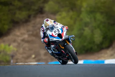 Petrucci Pamit, BMW Kunci Tiga Besar WorldSBK 2026
