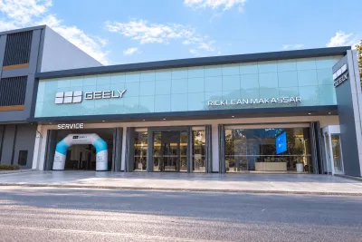 Geely Resmikan Diler 3S Pertama di Makassar, Bidik Sulawesi