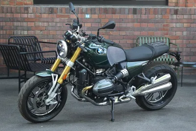 BMW R 12 nineT: Perpaduan Gaya Klasik dan Teknologi Modern