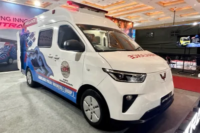 Wuling Sulap Mobil Listrik Mitra EV Jadi Ambulans Canggih di EDRR 2026