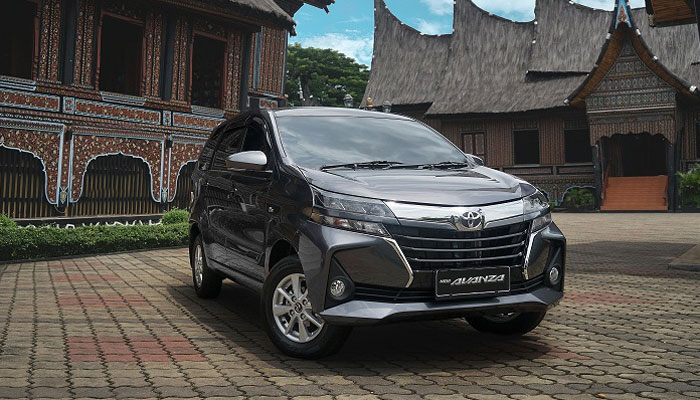 Toyota Avanza  Masih Jawara Mobil  Bekas GarduOto com