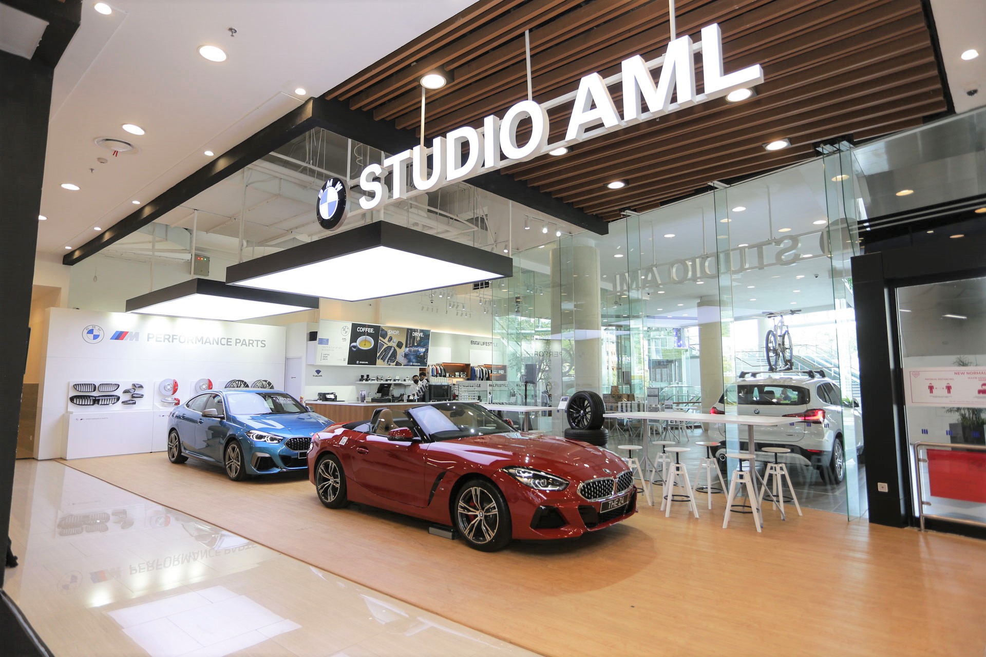 BMW Studio AML Buka di Sentul City