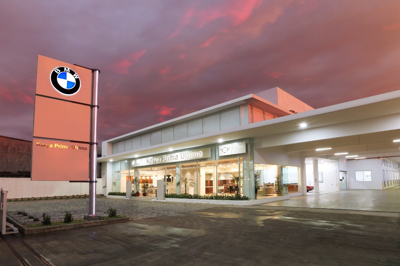 BMW Ultima Resmi Dibuka, Siap Servis Mobil Premium Merek Apapun