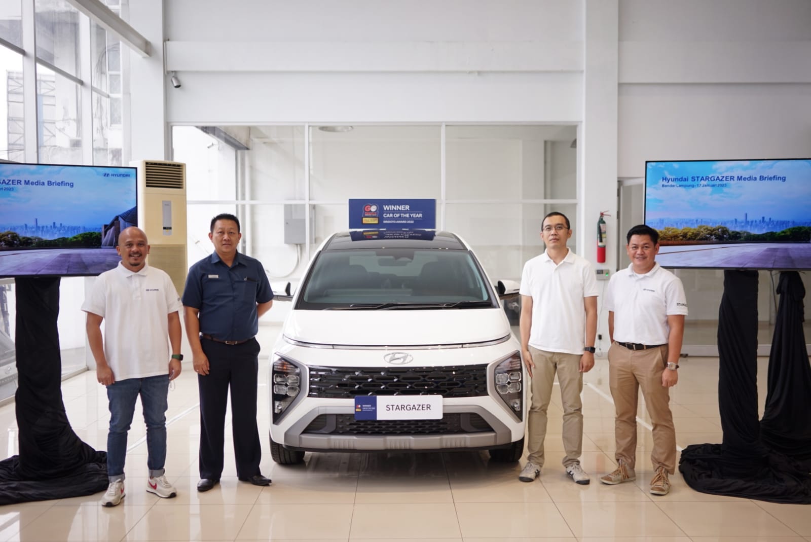 Hyundai Perkenalkan Stargazer di Lampung
