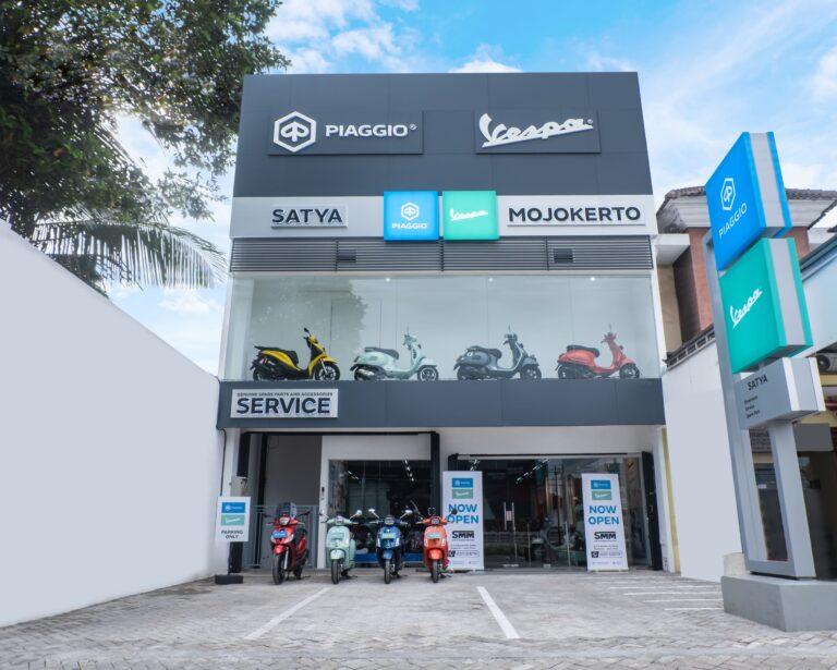 Piaggio Group Buka Dealer Premium Motoplex Dua Brand di Mojokerto