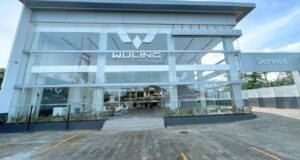 Wuling Kumala Lebak Wangi didirikan dengan total luas bangunan 2.054 m2 di Jalan Raya Lebak Wangi, Parung